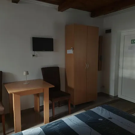 Apartment M&m