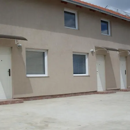 M&m Apartment
